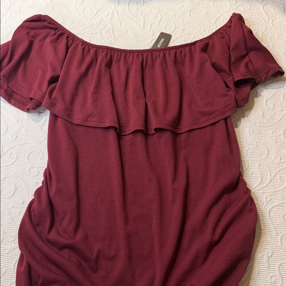 Elegant Burgundy Off-Shoulder Dress. NWT. XL - Picture 5 of 9